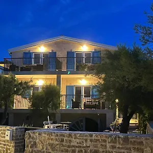 Razanac Apartments Ražanac